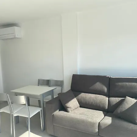 Apartment Gloria Crespo Primera Linea De Mar, Karina *